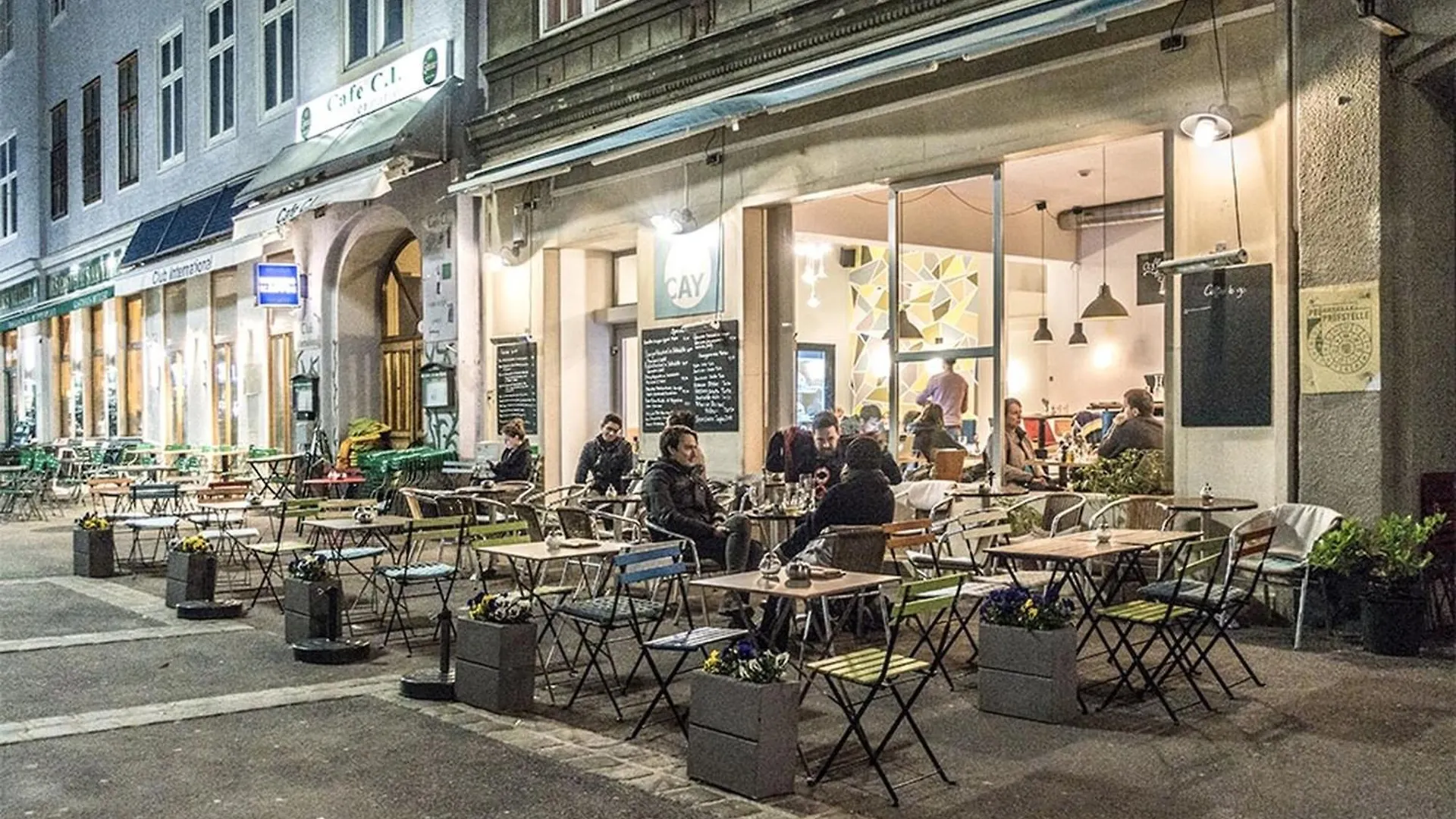 Sonnige Wohnung Beim Yppenplatz Viyana Daire